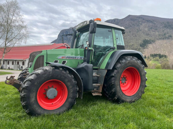 Fendt 716
