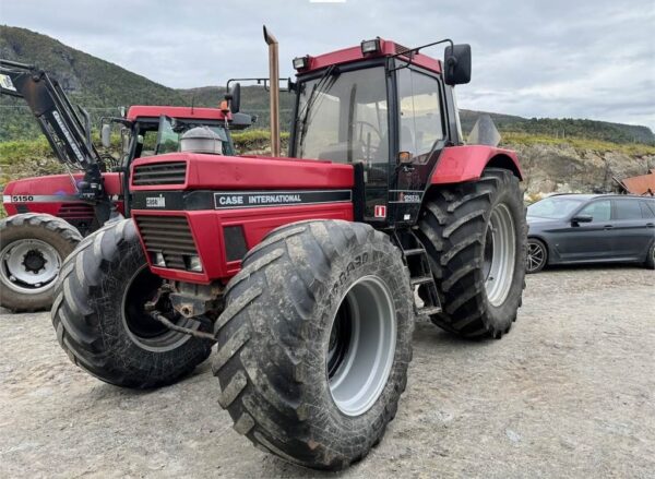 CASE IH International 1255AXL 4x4