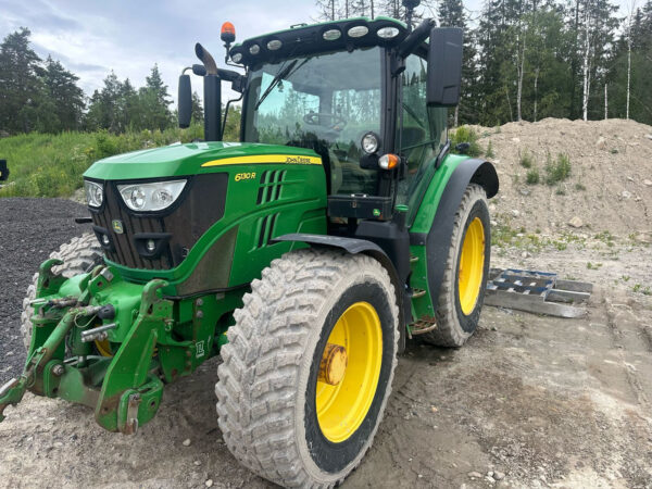 John Deere 6130R 50 KM