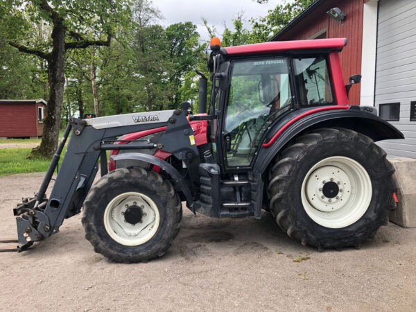 Valtra N92H